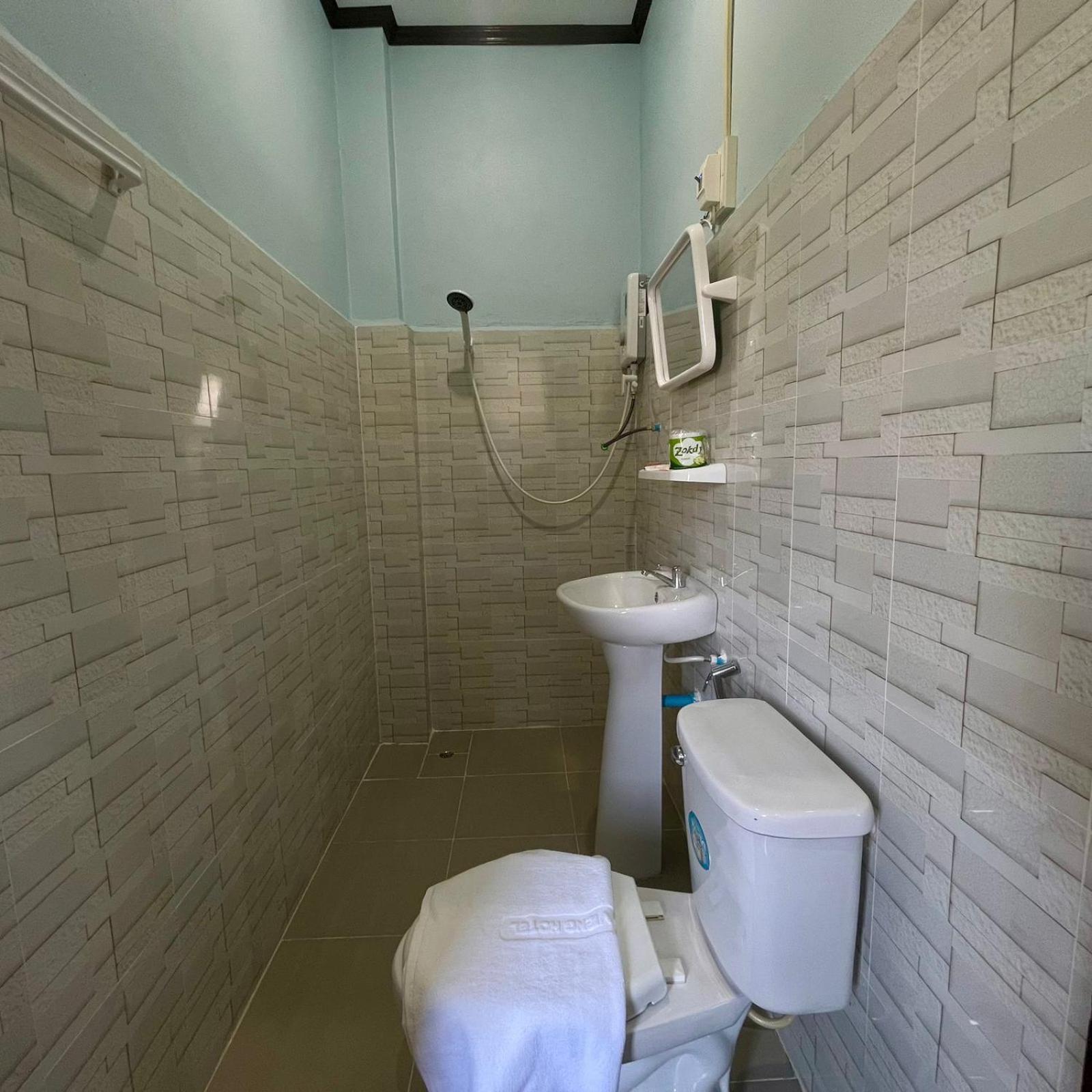Smile Guesthouse Vangvieng Vang Vieng Bagian luar foto
