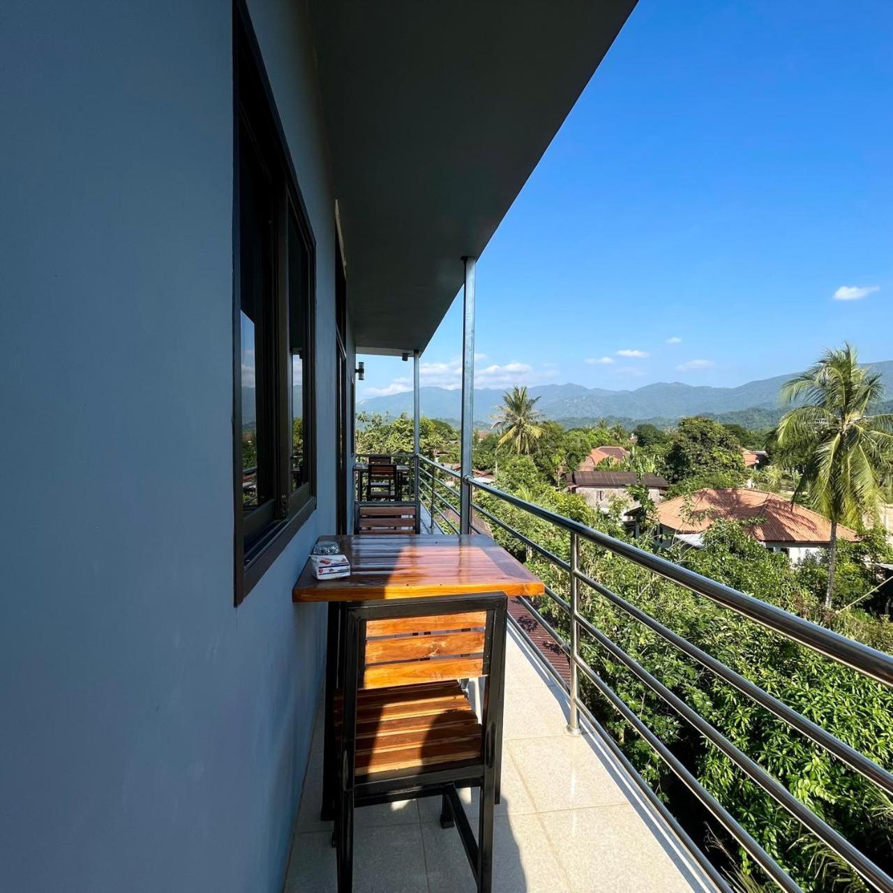 Smile Guesthouse Vangvieng Vang Vieng Bagian luar foto