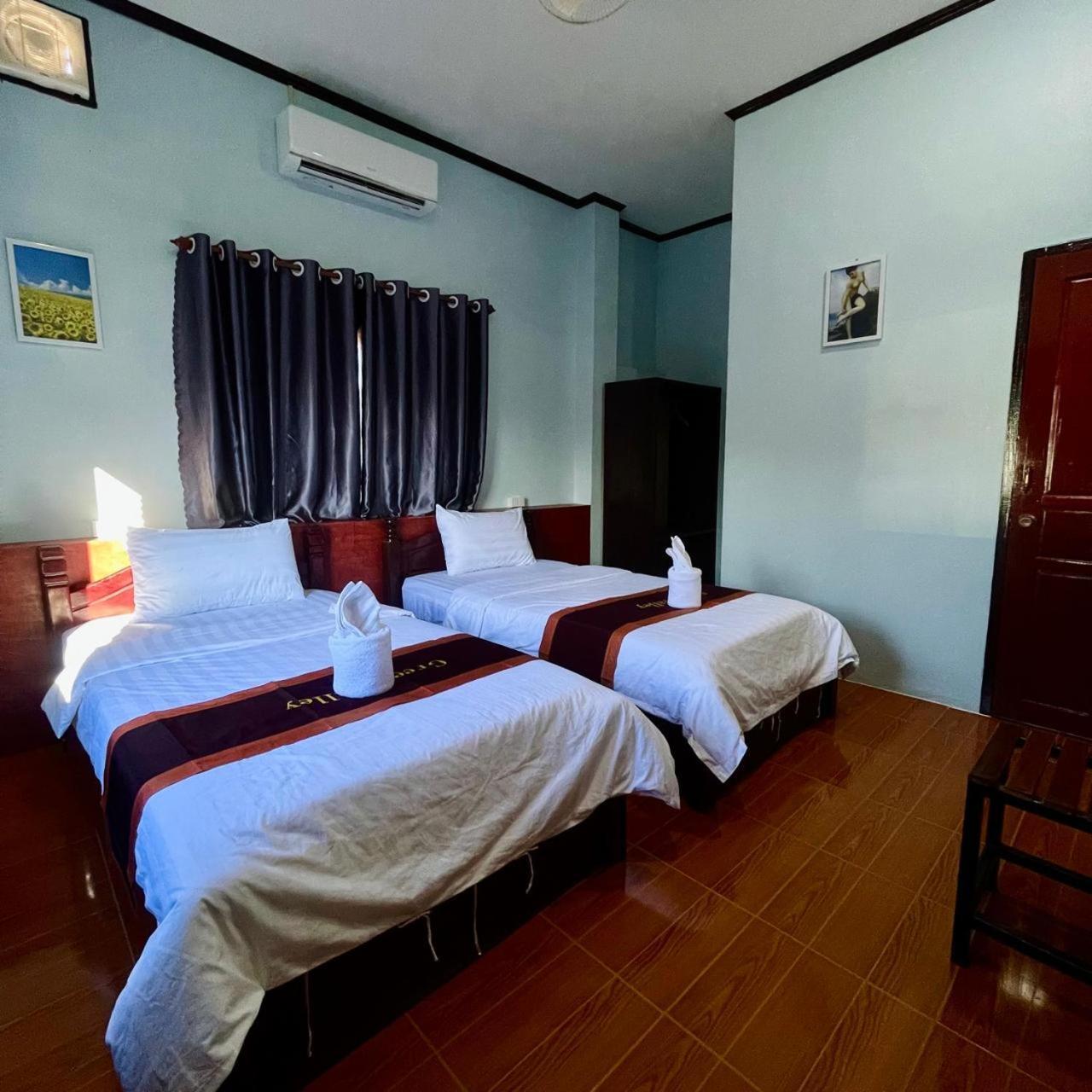 Smile Guesthouse Vangvieng Vang Vieng Bagian luar foto