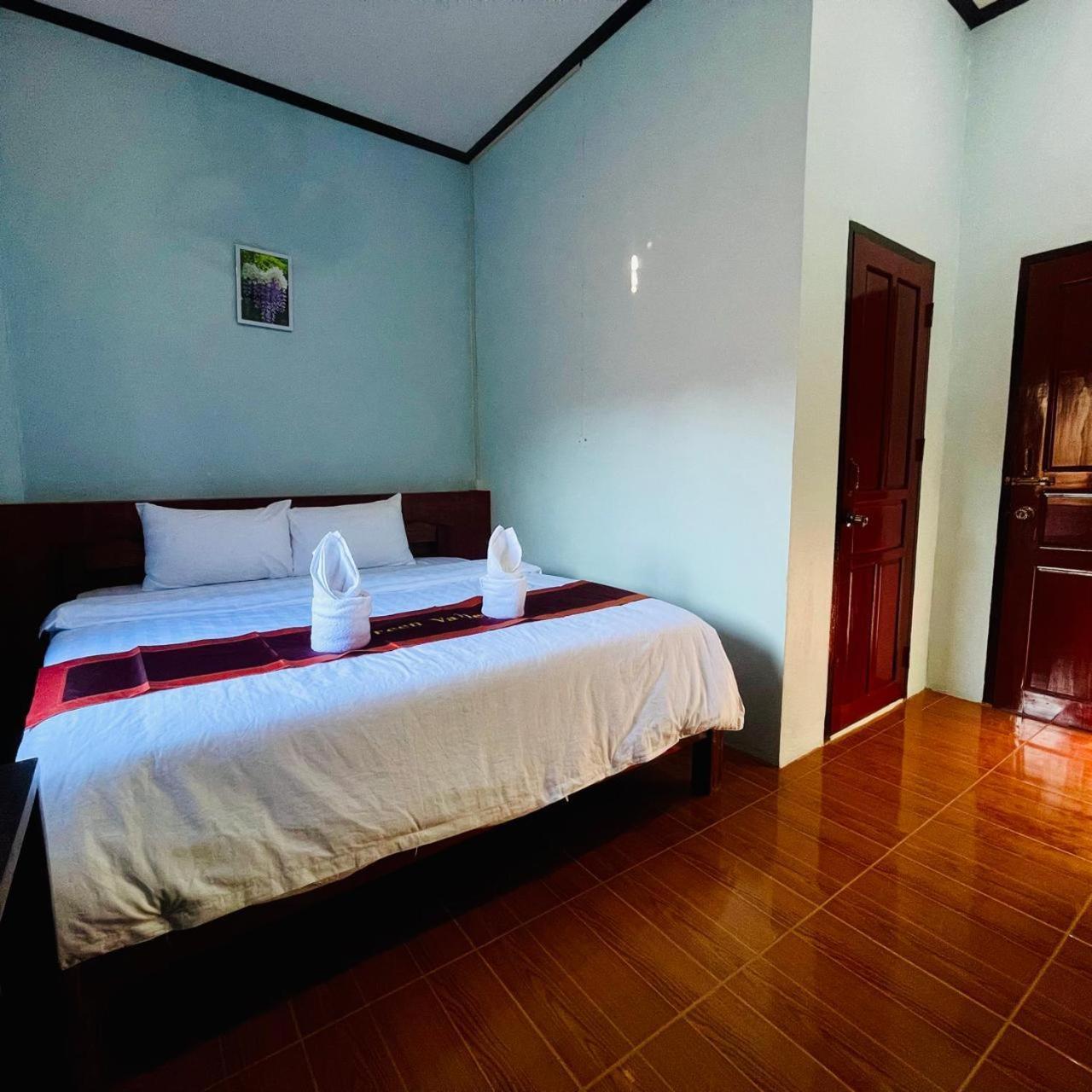 Smile Guesthouse Vangvieng Vang Vieng Bagian luar foto